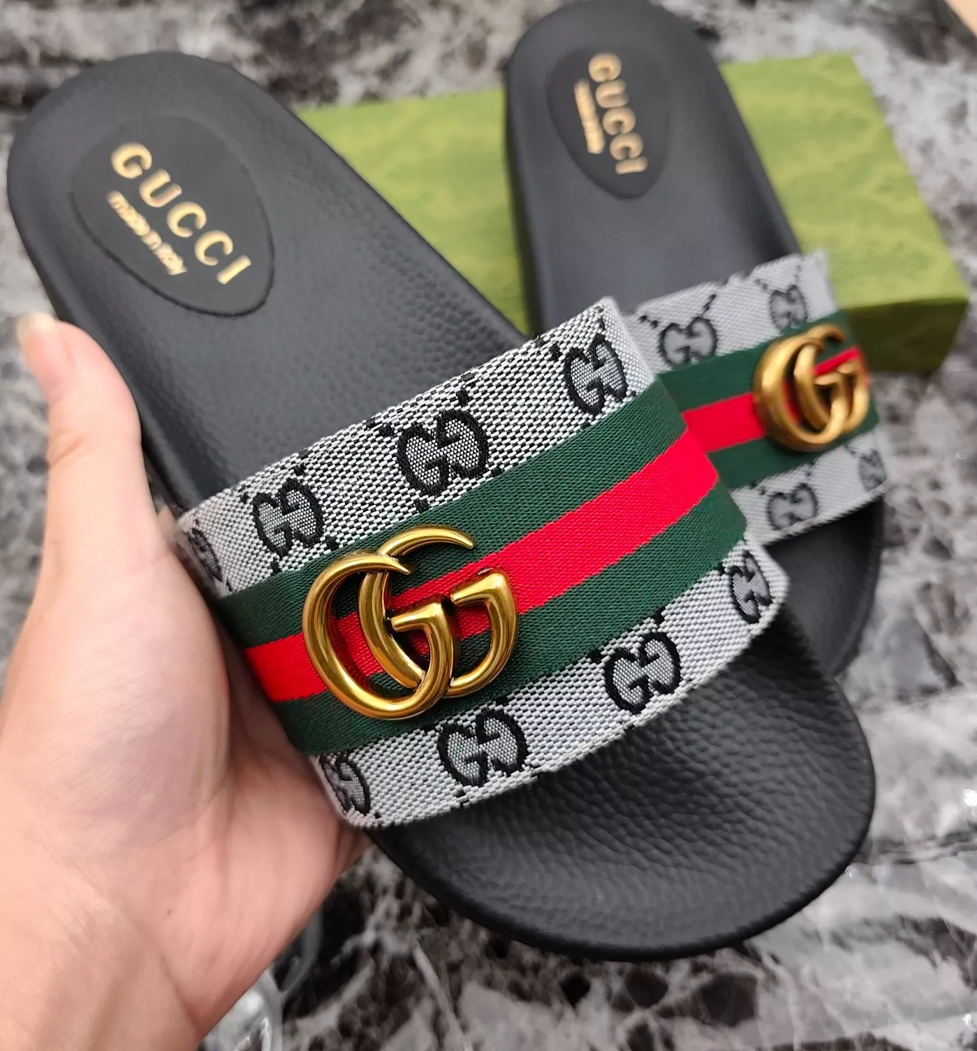 gucci chaussons pour femme s_12a27ab2